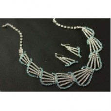 Fan Blue Crystal Necklace