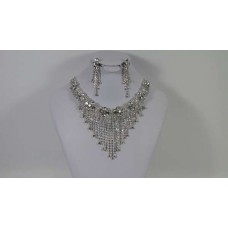 Glittering Crystal Necklace Set